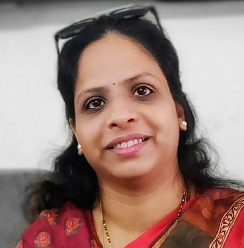 Dr Saroj Salelkar